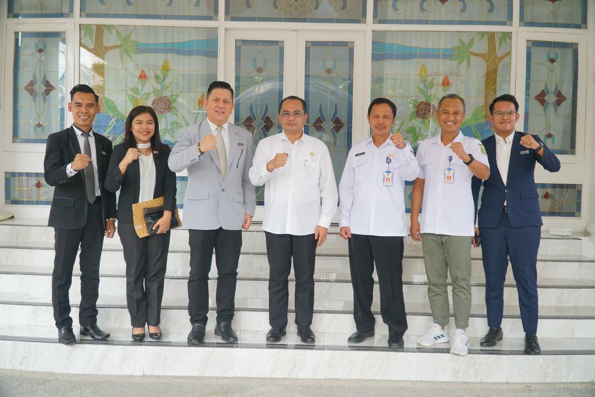 Foto 7 dari 7: Jelang HUT, Direksi Aston Hotel Madiun Gelar Audiensi Dengan Pj. Wali Kota