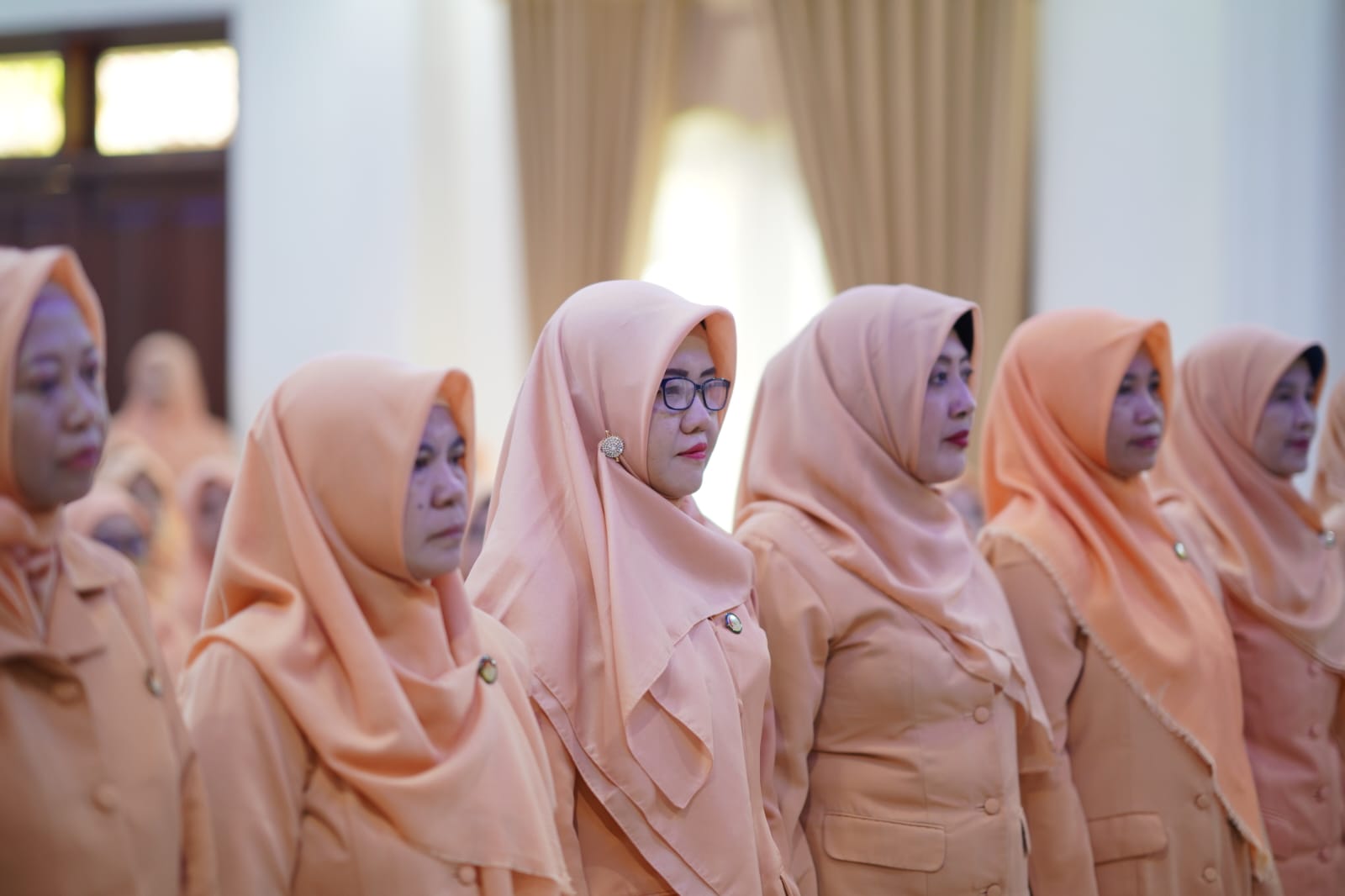 Foto 2 dari 9: Unsur Pelaksana DWP Kota Madiun Berganti, Ketua DWP Kota Madiun Harap Tingkatkan Peran dan Kontribusi