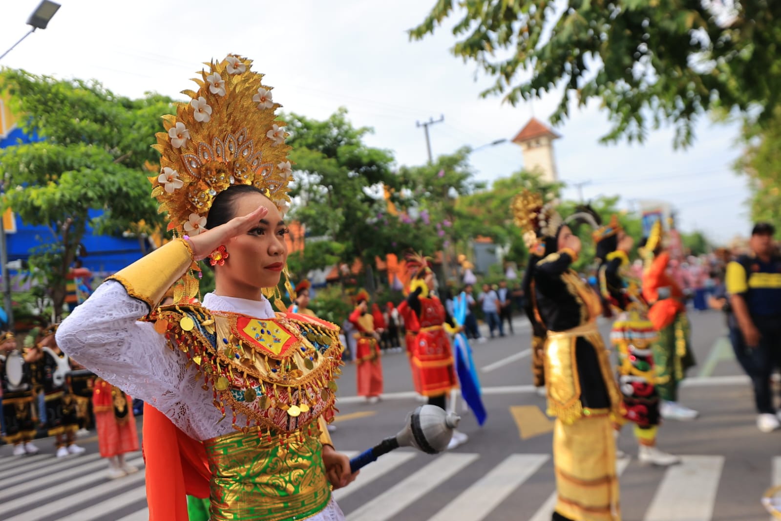 Foto 6 dari 8: SMPN 12 dan SMKN 2 Buka Parade Senja Edisi 2024, Wali Kota: Kreatifitas Anak-anak Jangan Dihentikan