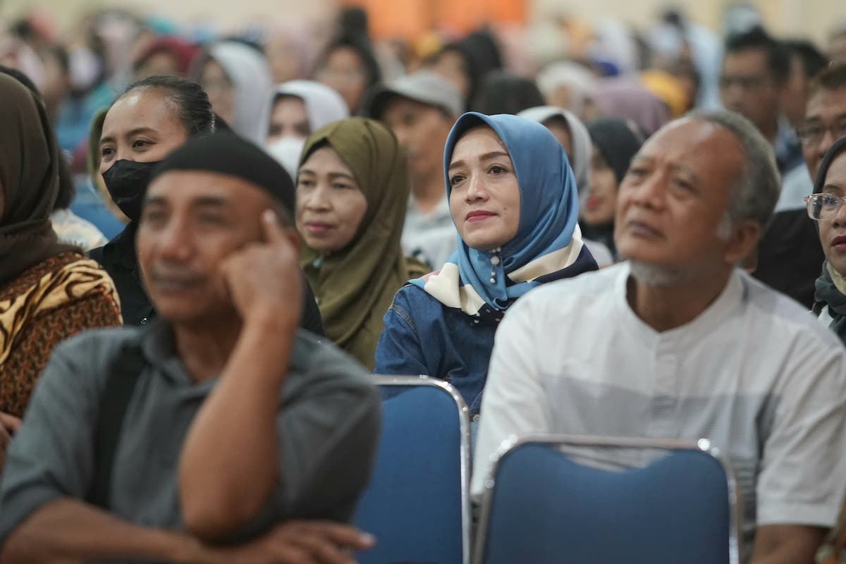 Foto 9 dari 9: Isi Seminar Parenting SMPN 13, Wali Kota Beri Pengarahan Bagi Orang Tua Siswa
