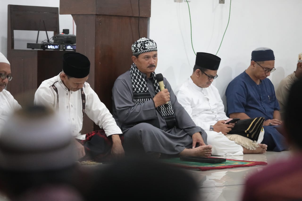 Foto 2 dari 11: Safari Ramadan di Masjid At Taqwa, Wali Kota Sosialisasikan Persiapan Lebaran