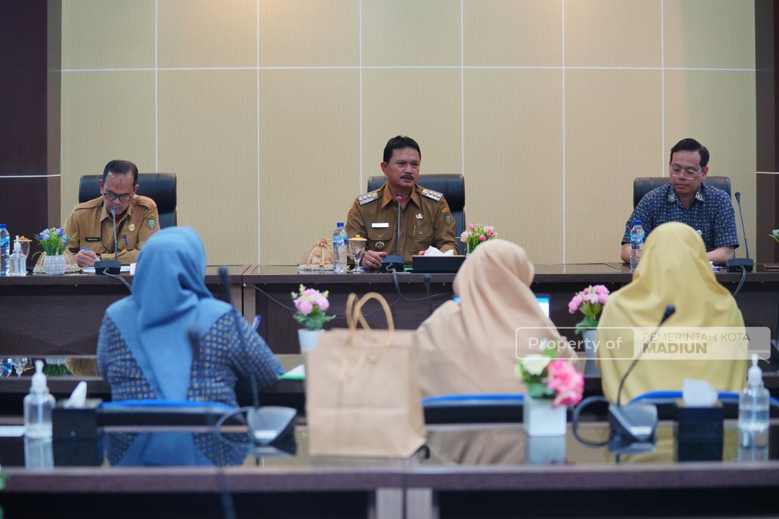 Foto utama berita: Gelar Evaluasi Bersama BPJS Kesehatan, Wali Kota Harap Masyarakat Semakin Sehat