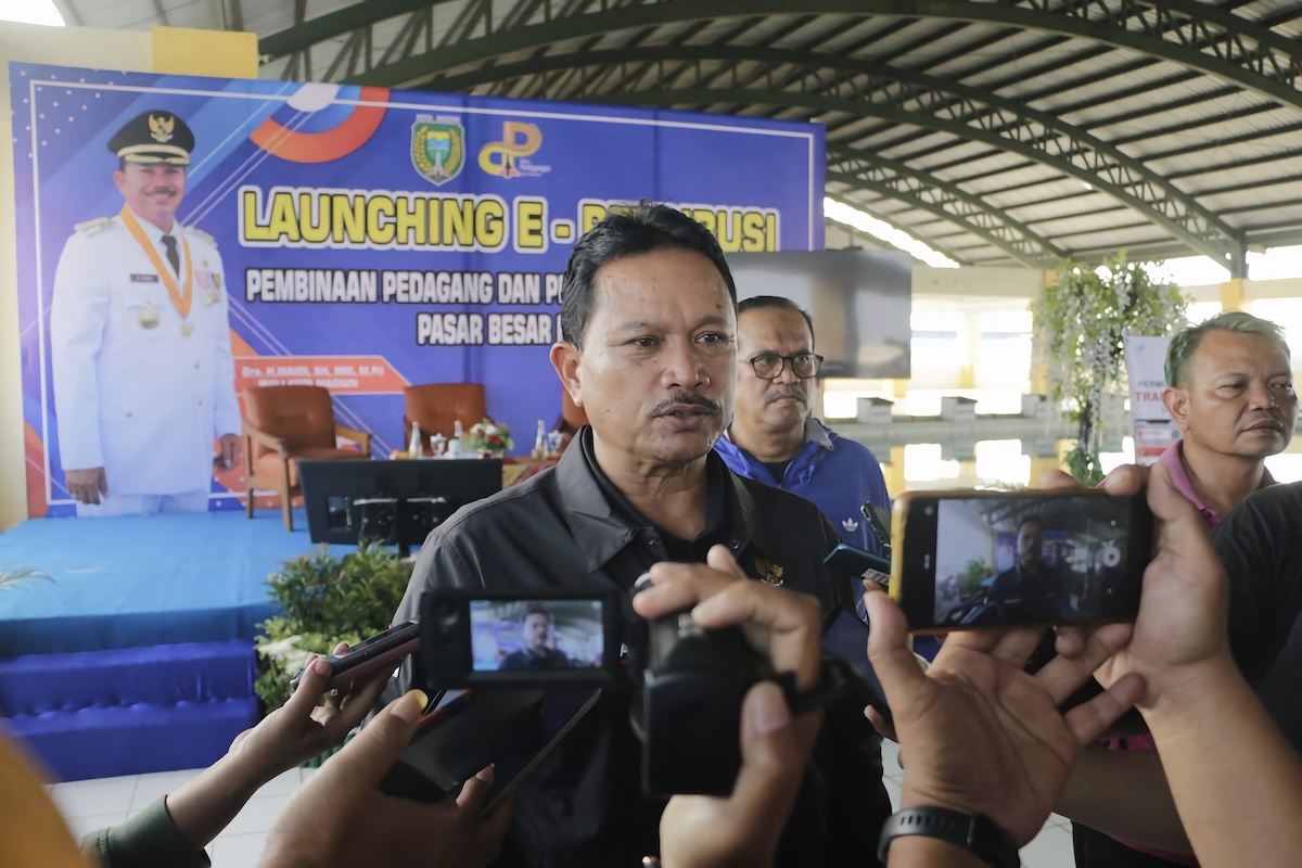 Foto 8 dari 12: Launching E-Retribusi Bagi Pedagang di PBM, Wali Kota Harap Tak Ada Kebocoran Retribusi