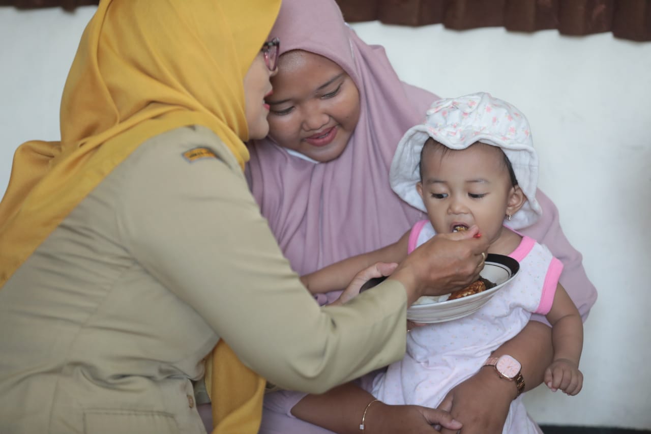 Foto 6 dari 10: Tak Perlu Ribet Siapkan MPASI Bergizi, Olahan Makanan Sederhana Juga Bisa Cegah Stunting