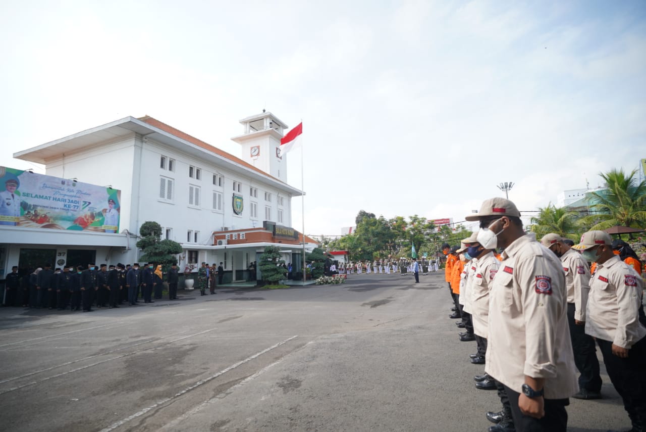 Foto 7 dari 12: Peringati HUT Pemprov Jatim, Pemkot Madiun Gelar Upacara