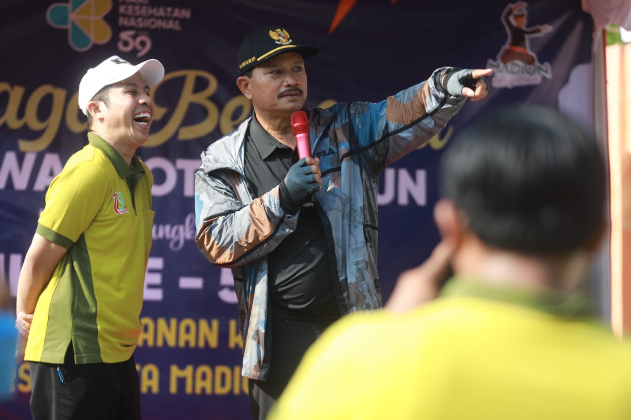 Foto utama berita: Pimpin Olahraga Bersama Di RSUD, Wali Kota Pesan Jaga Kualitas Pelayanan
