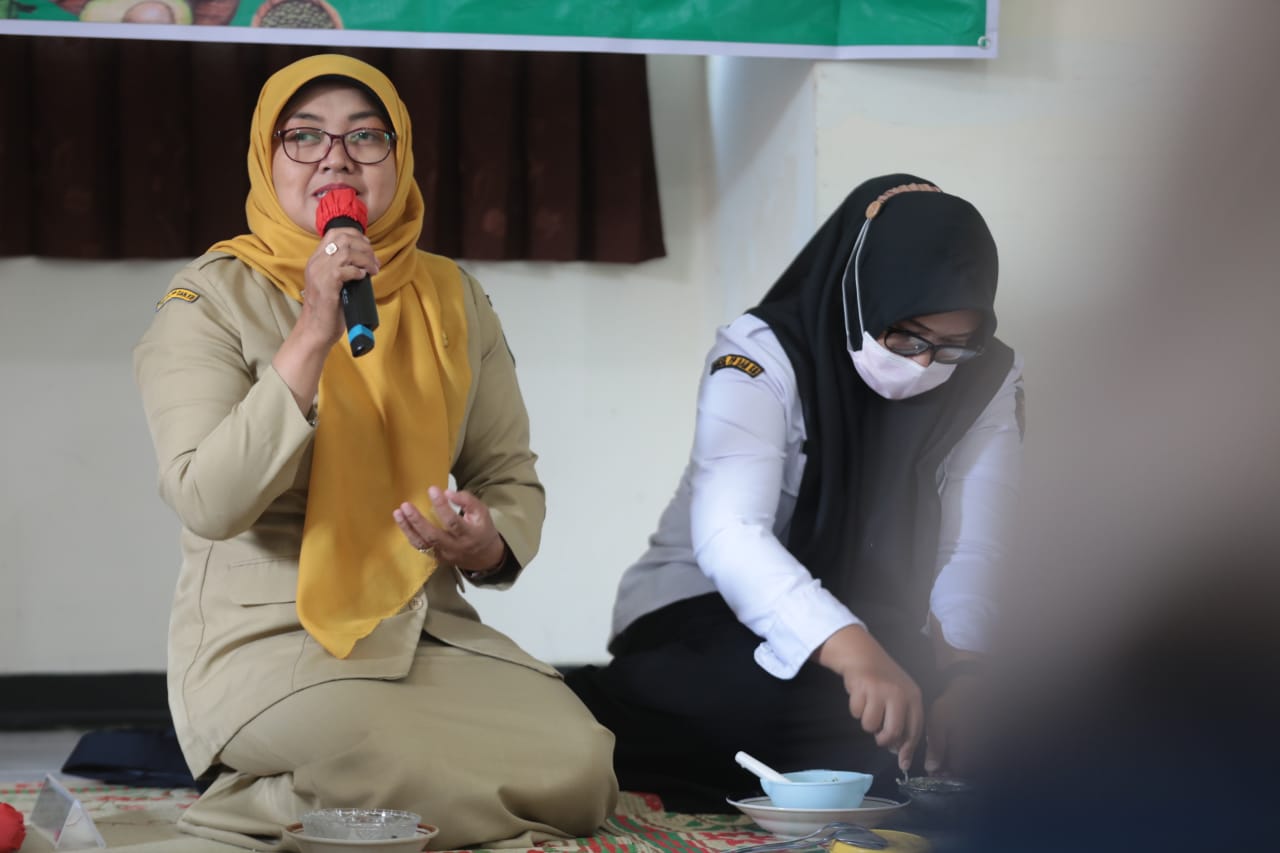 Foto 5 dari 10: Tak Perlu Ribet Siapkan MPASI Bergizi, Olahan Makanan Sederhana Juga Bisa Cegah Stunting