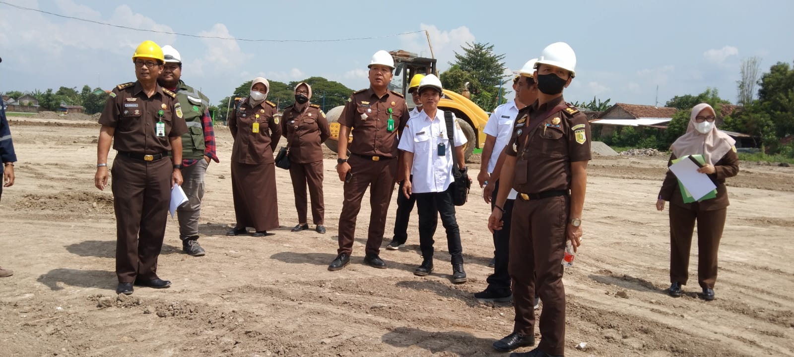 Foto utama berita: Pastikan Proyek Pemkot Berjalan Sesuai Prosedur, Kejari Gelar Pengecekan Berkala