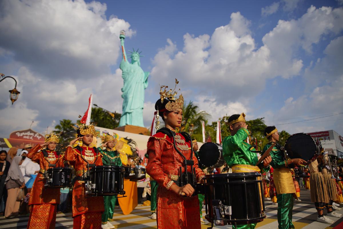 pic 2
