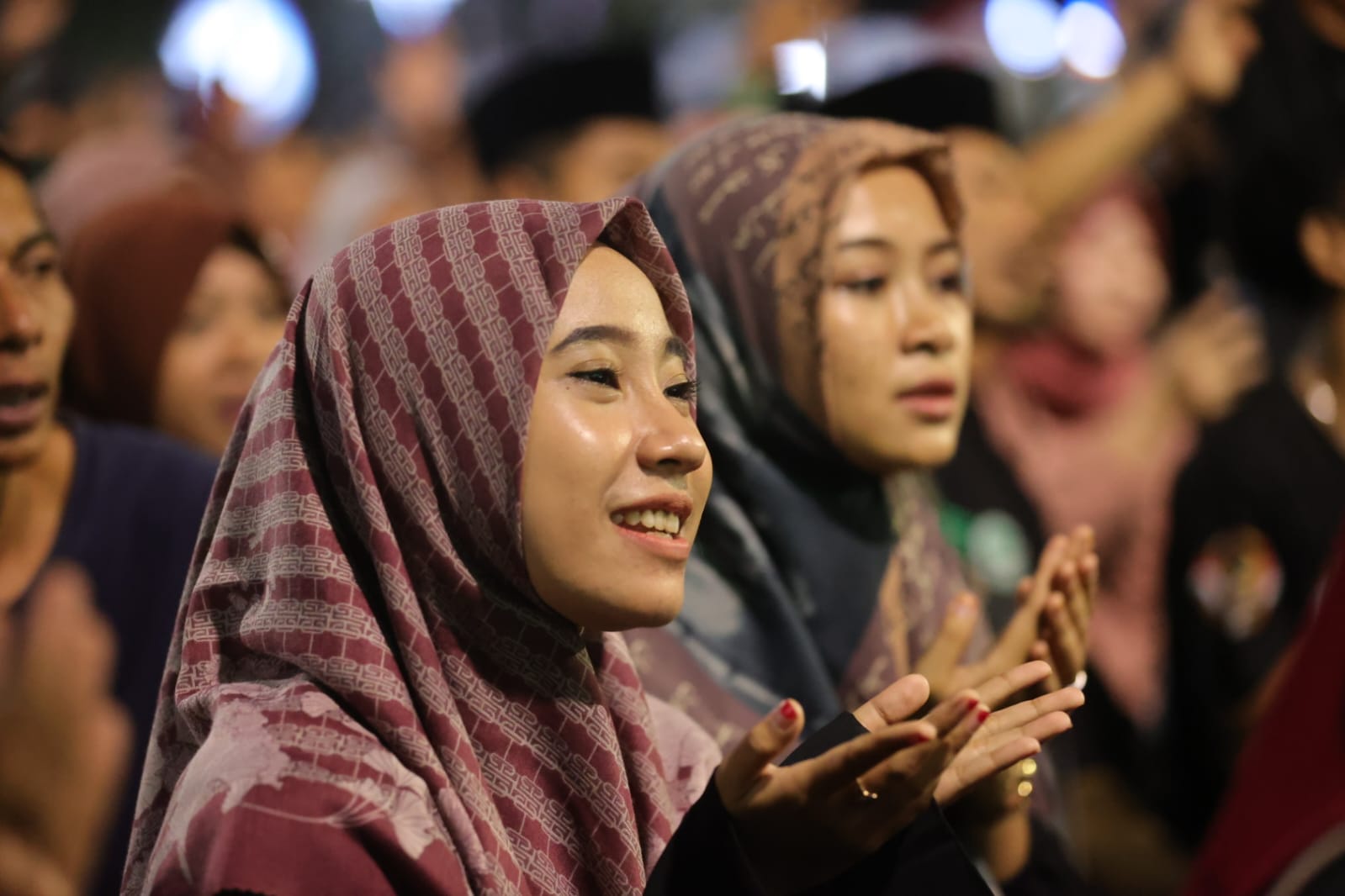 Foto 2 dari 19: Agungkan Nabi Muhammad Dalam Madiun Bersholawat