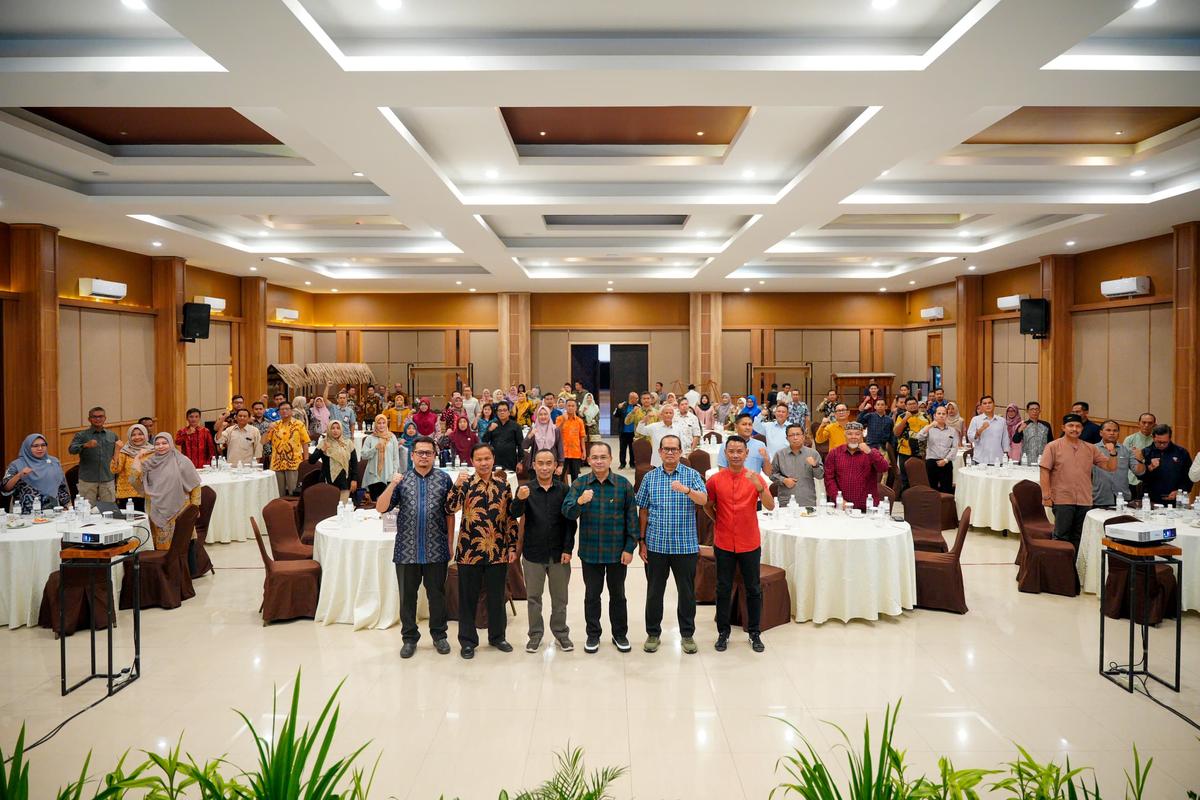 Foto 8 dari 8: Buka Workshop Pengembangan Kapasitas Perencana, Pj Wali Kota Harap Peningkatan Kualitas