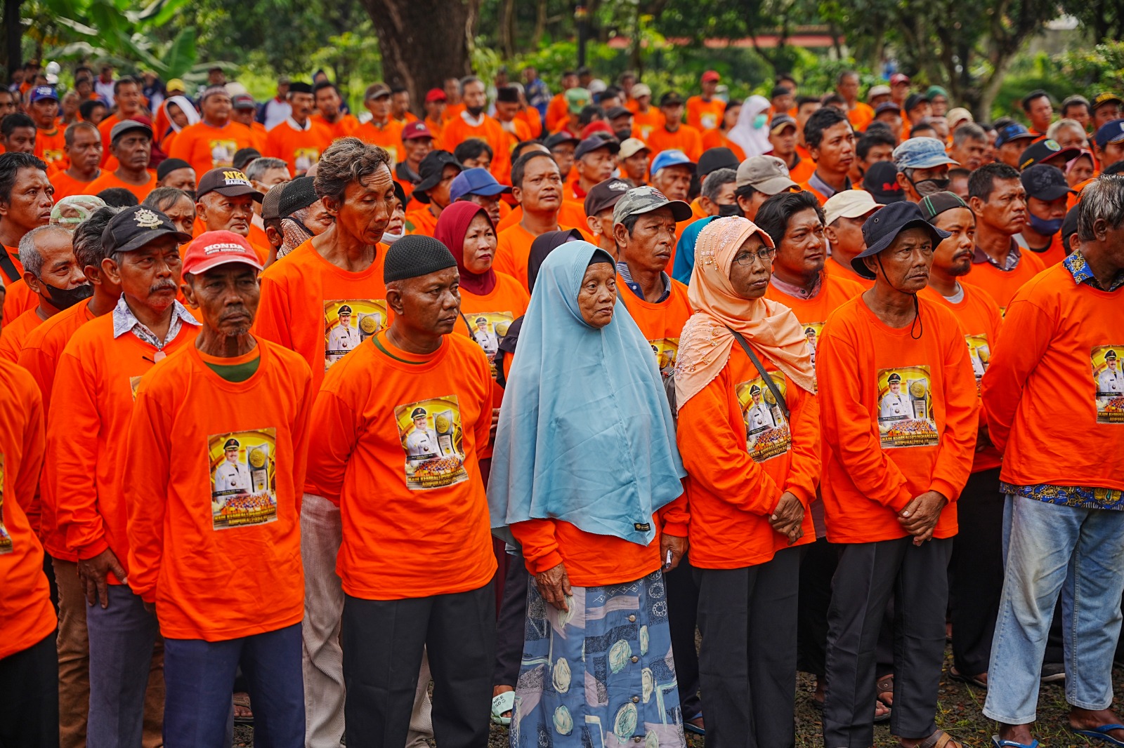 Foto 7 dari 10: Gelar Sarasehan Bersama Satgas Kebersihan, Wali Kota Beri Apresiasi Atas Kontribusi Jaga Keindahan Kota
