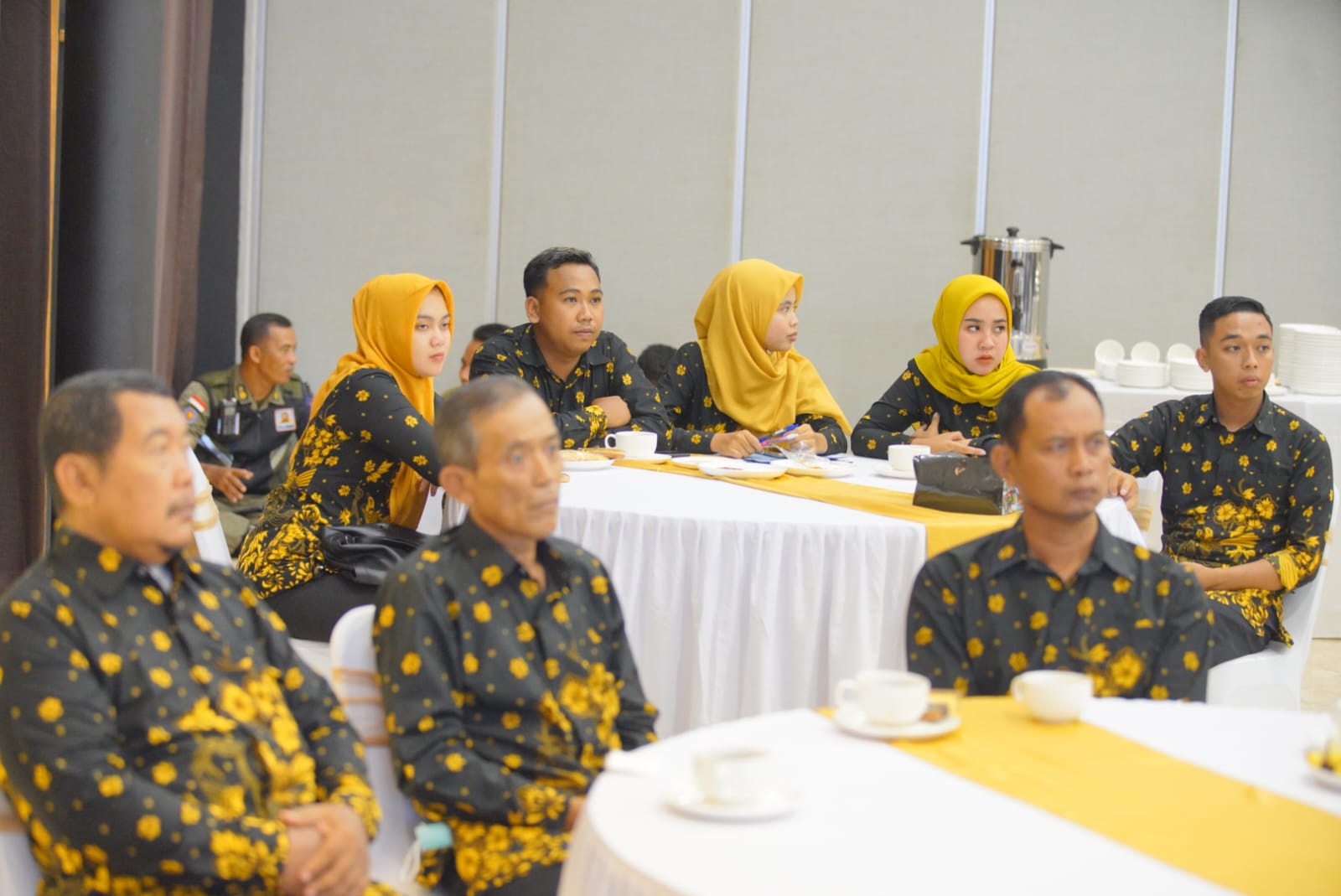 Foto 2 dari 9: Tak Hanya Tingkatkan Kinerja, Wali Kota Juga Tekankan Kejujuran Dalam Bekerja
