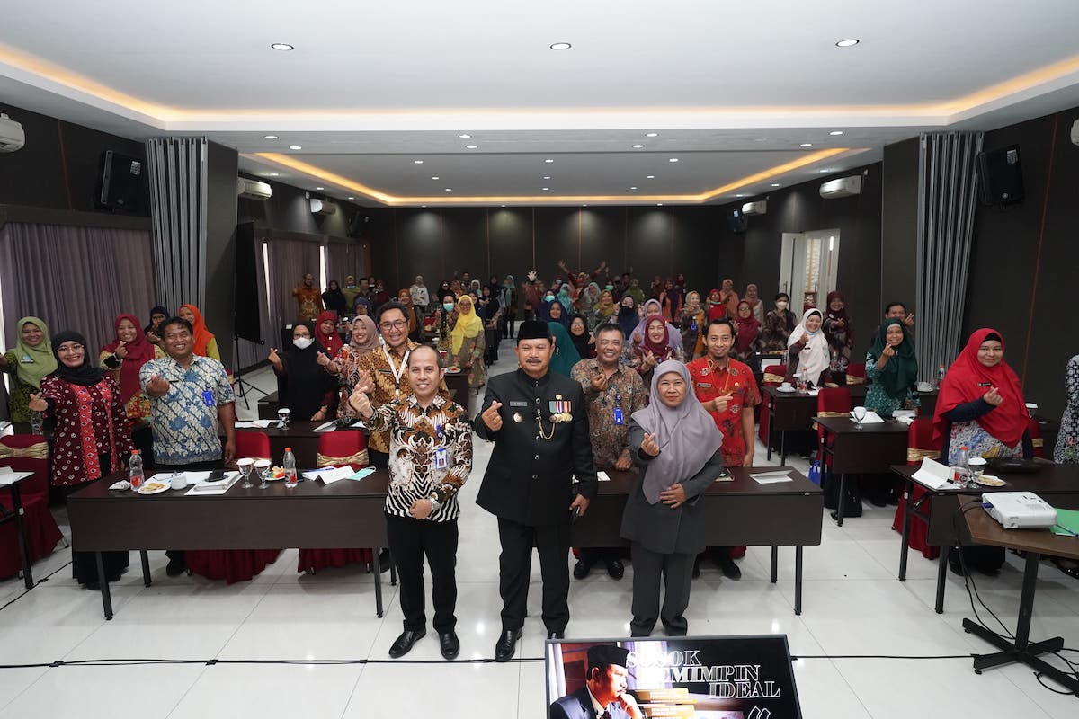 Foto 8 dari 9: Buka FGD Evaluasi Capaian Kerja Dinkes PPKB, Wali Kota : Dinkes Harus Sehat