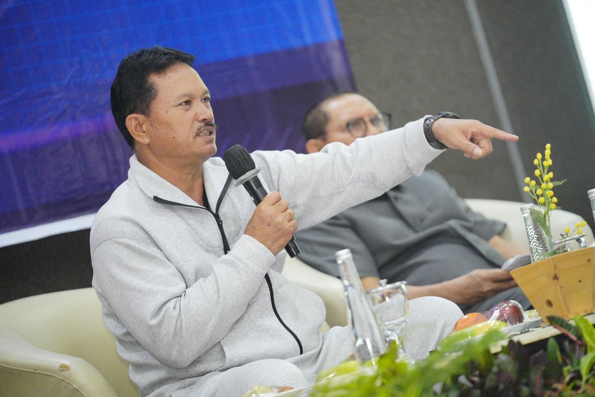 Foto 2 dari 8: Buka Sosialisasi Program TPBIS, Wali Kota Harap Peningkatan Budaya Literasi