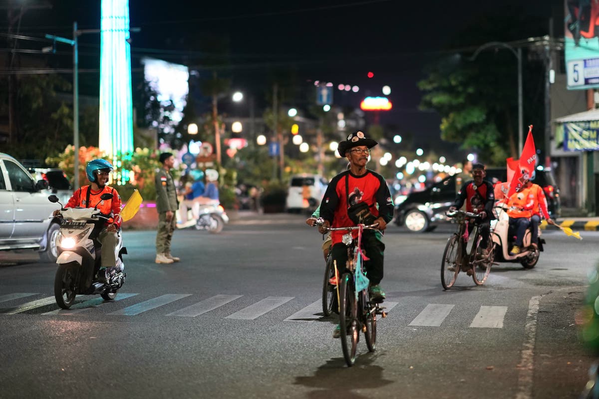 Foto 15 dari 23: Beragam Keseruan Gowes Malam, Wali Kota Apresiasi Antusiasme Masyarakat
