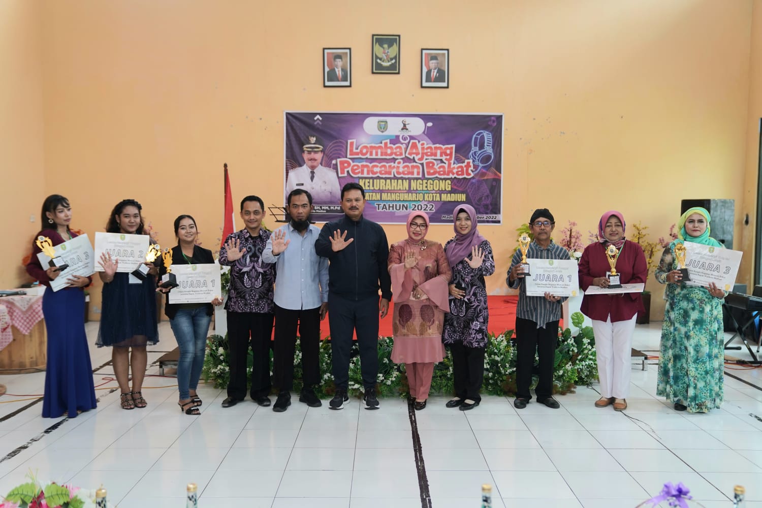 Foto 5 dari 10: Kelurahan Sogaten dan Ngegong Siap Sumbang Bibit Unggul Penyanyi untuk Kota Pendekar