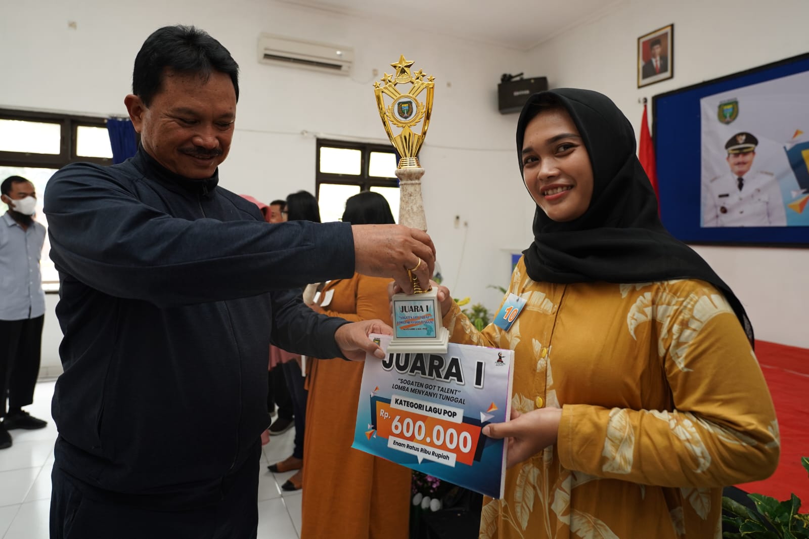 Foto 8 dari 10: Kelurahan Sogaten dan Ngegong Siap Sumbang Bibit Unggul Penyanyi untuk Kota Pendekar