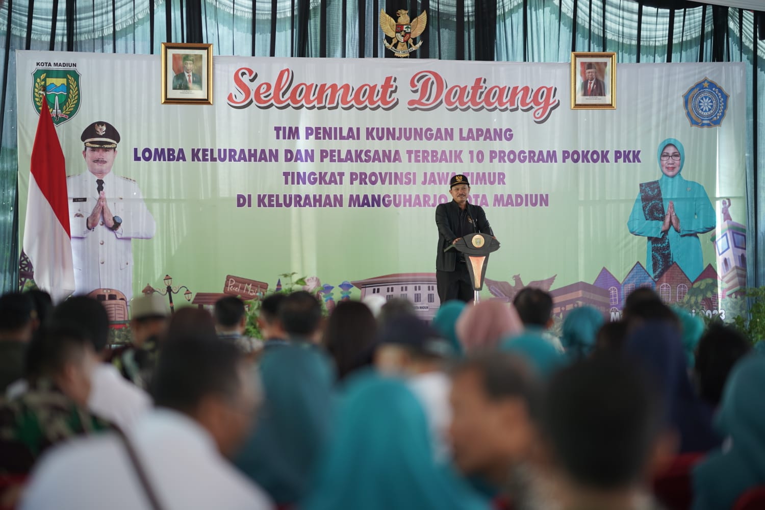 Foto 1 dari 4: Penilaian Lapang Lomba Kelurahan dan Pelaksana Terbaik 10 Program Pokok PKK Jatim, Wali Kota Optimis Juara Lagi