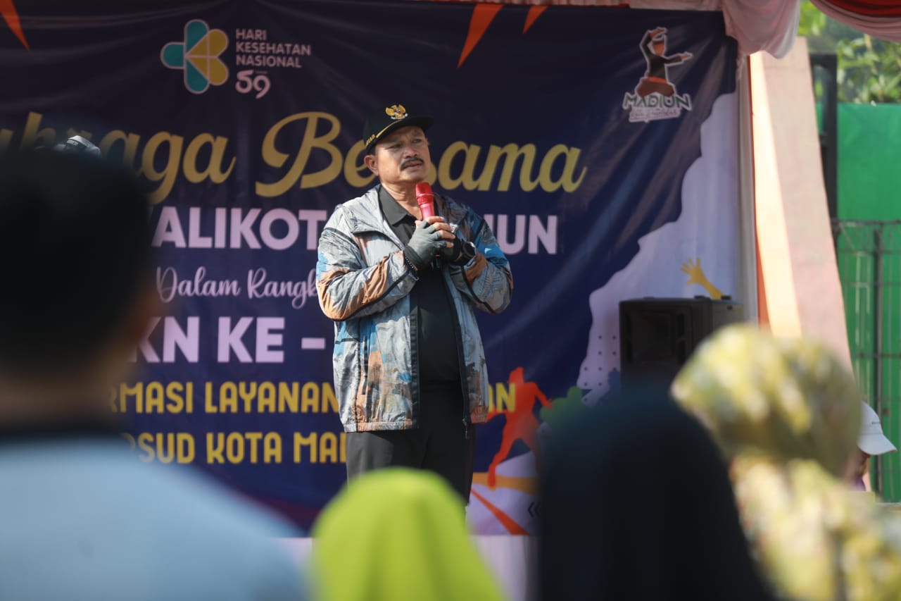 Foto 5 dari 8: Pimpin Olahraga Bersama Di RSUD, Wali Kota Pesan Jaga Kualitas Pelayanan