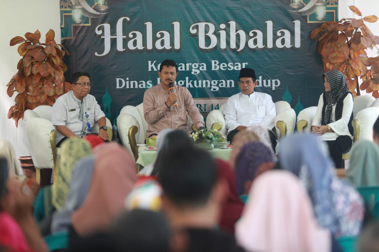 Foto utama berita: Hadiri Halal Bihalal di DLH, Wali Kota Pesan Makin Solid dan Optimalkan Kinerja