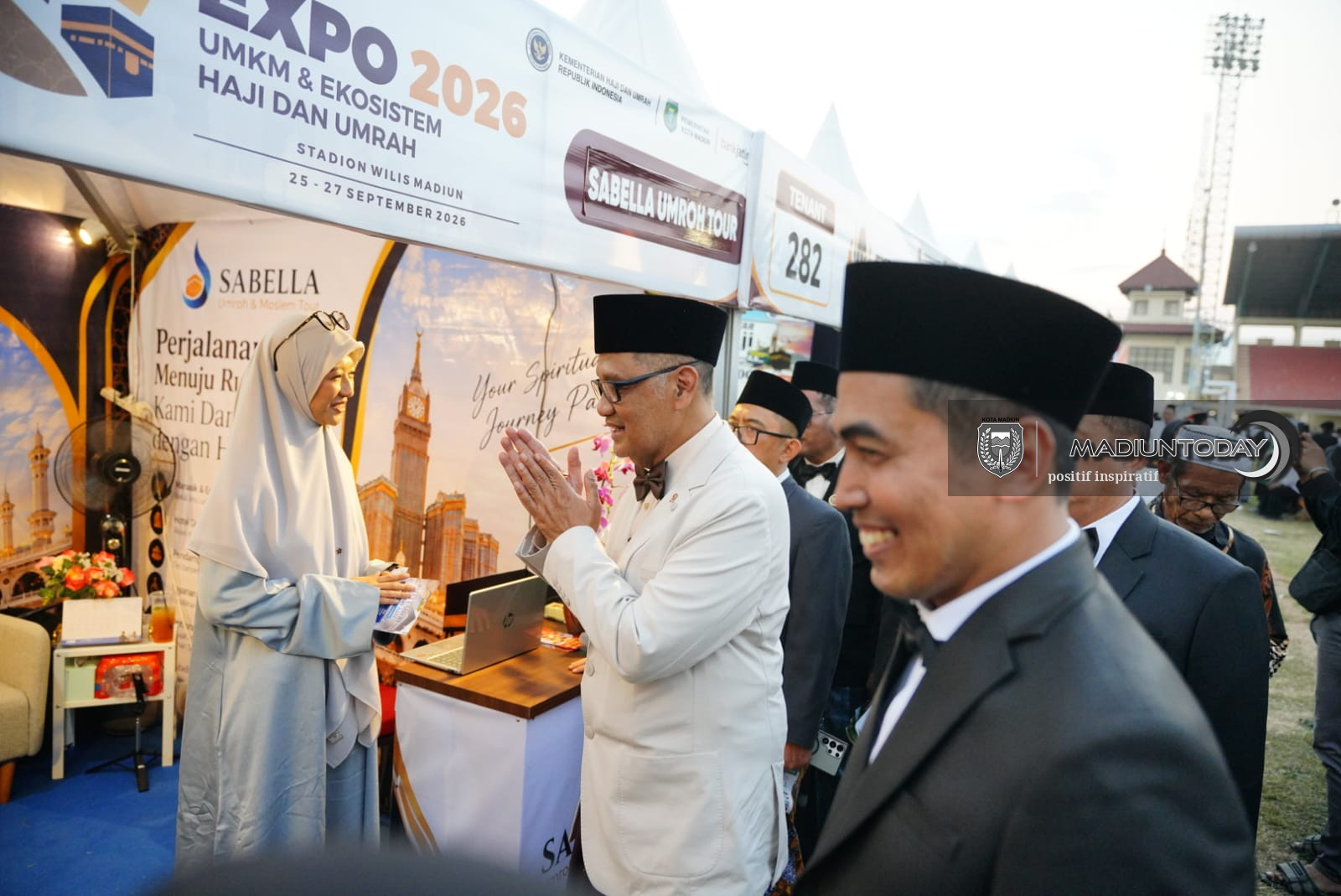 Foto 18 dari 20: Kota Madiun Ukir Sejarah, Jadi Tuan Rumah Giat Perdana EXPO UMKM dan Ekosistem Haji-Umrah