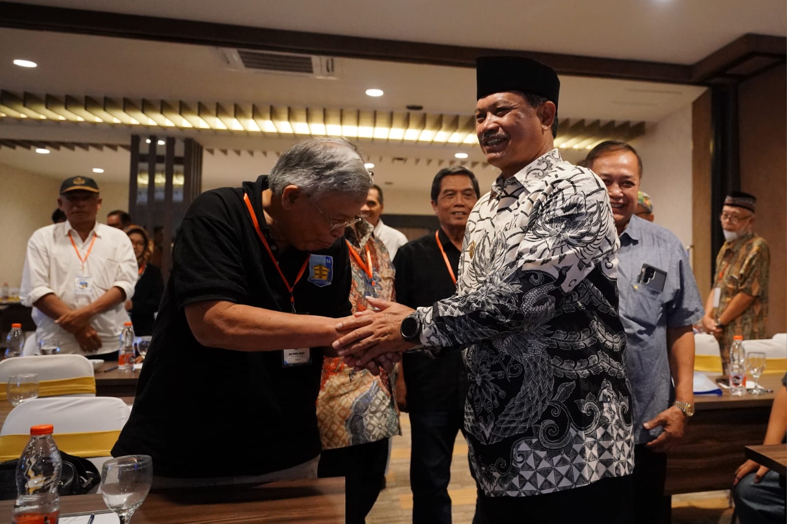 Foto 9 dari 10: Buka Munas III Ikba Smasa, Wali Kota : Kontribusi Alumni Tingkatkan Pembangunan Kota