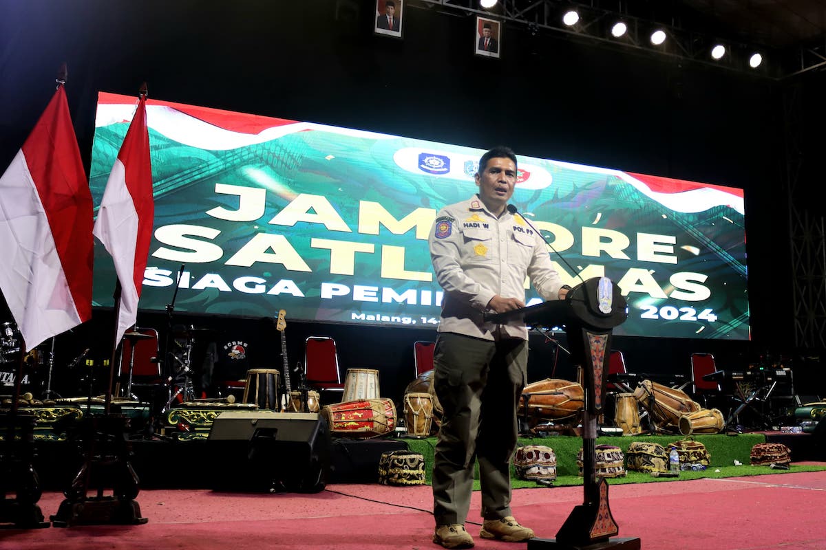 Foto 4 dari 6: Kota Madiun Jadi Terbaik Pertama Kirab Pataka Jatim