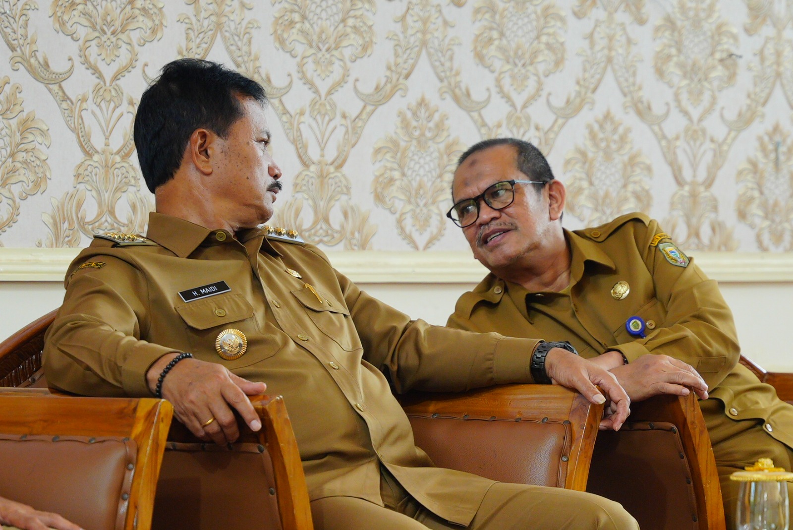 Foto 3 dari 15: Hadiri Musrenbang Taman Dan Manisrejo, Wali Kota Sampaikan Rencana Pembangunan Tahun Ini