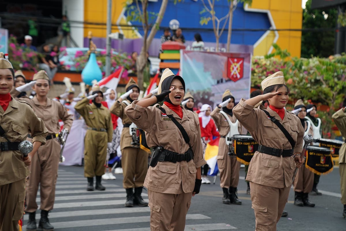 Foto 3 dari 10: Parade Senja 2023 Berakhir, Wali Kota: Tahun Depan Lebih Menarik dengan Lebih Banyak Penampil