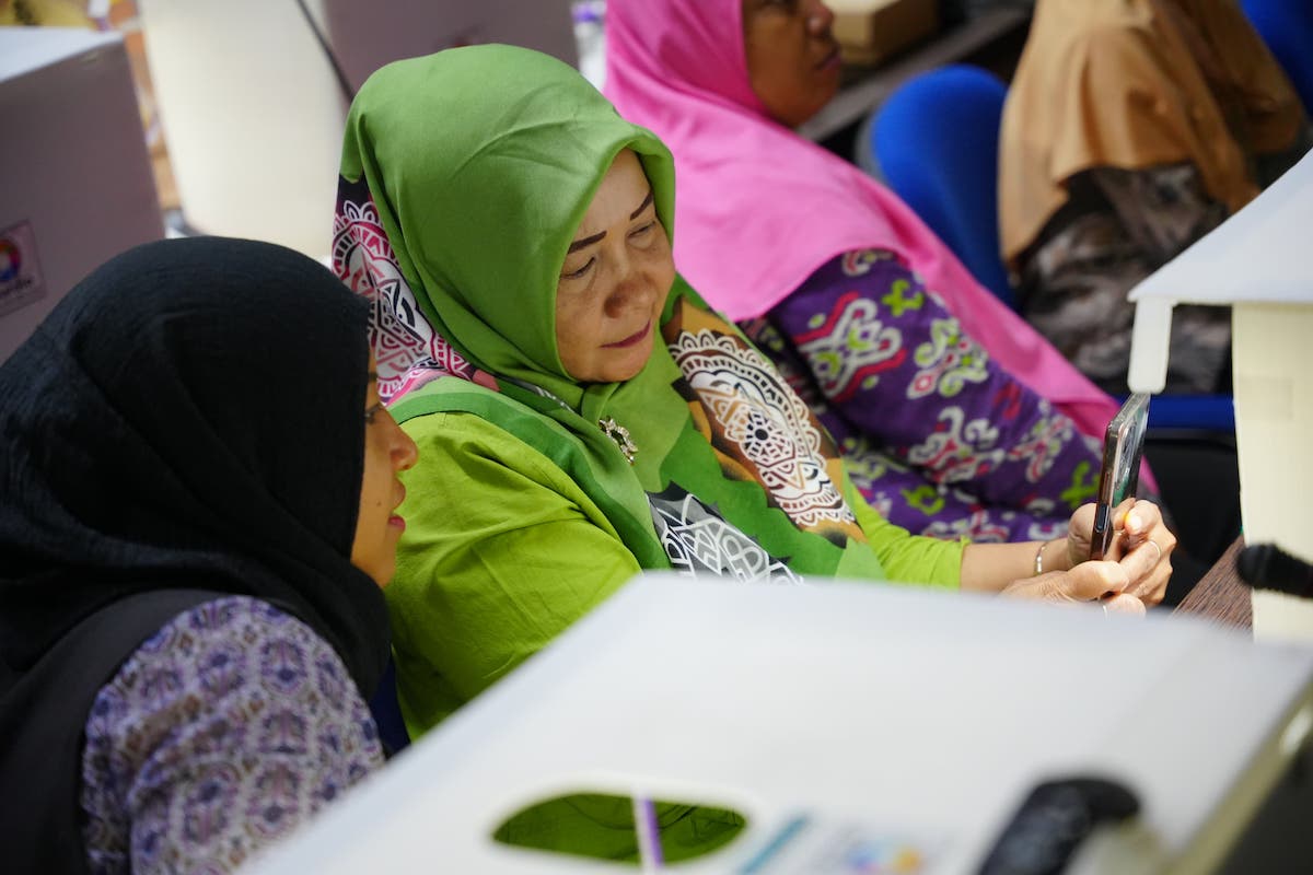 Foto 7 dari 9: Tingkatkan Nilai Jual, Puluhan Pelaku Usaha Ikuti Pelatihan Foto Produk Di Balai Kota