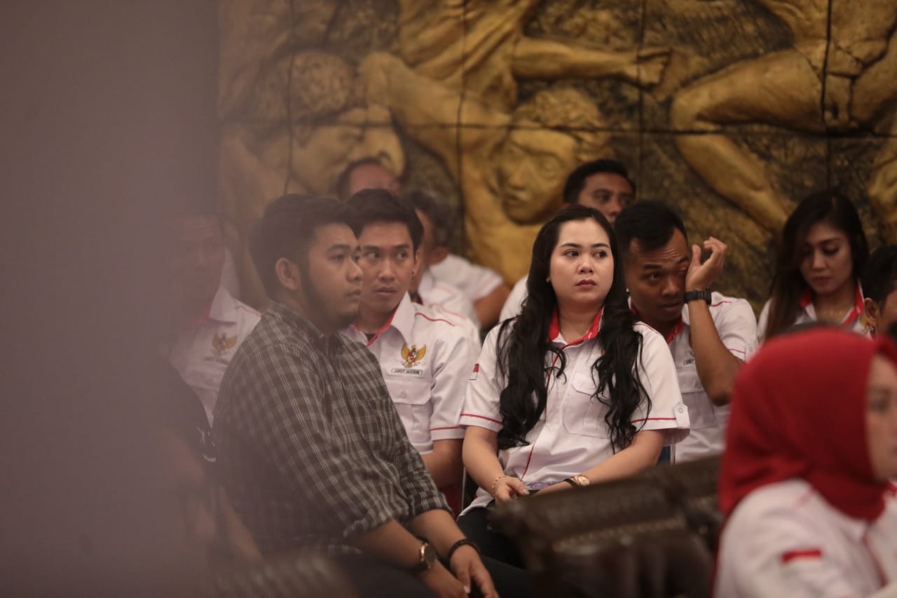 Foto 7 dari 10: Hadiri Pengukuhan Pengurus Askot PSSI, Wali Kota Maidi: Harus Berprestasi