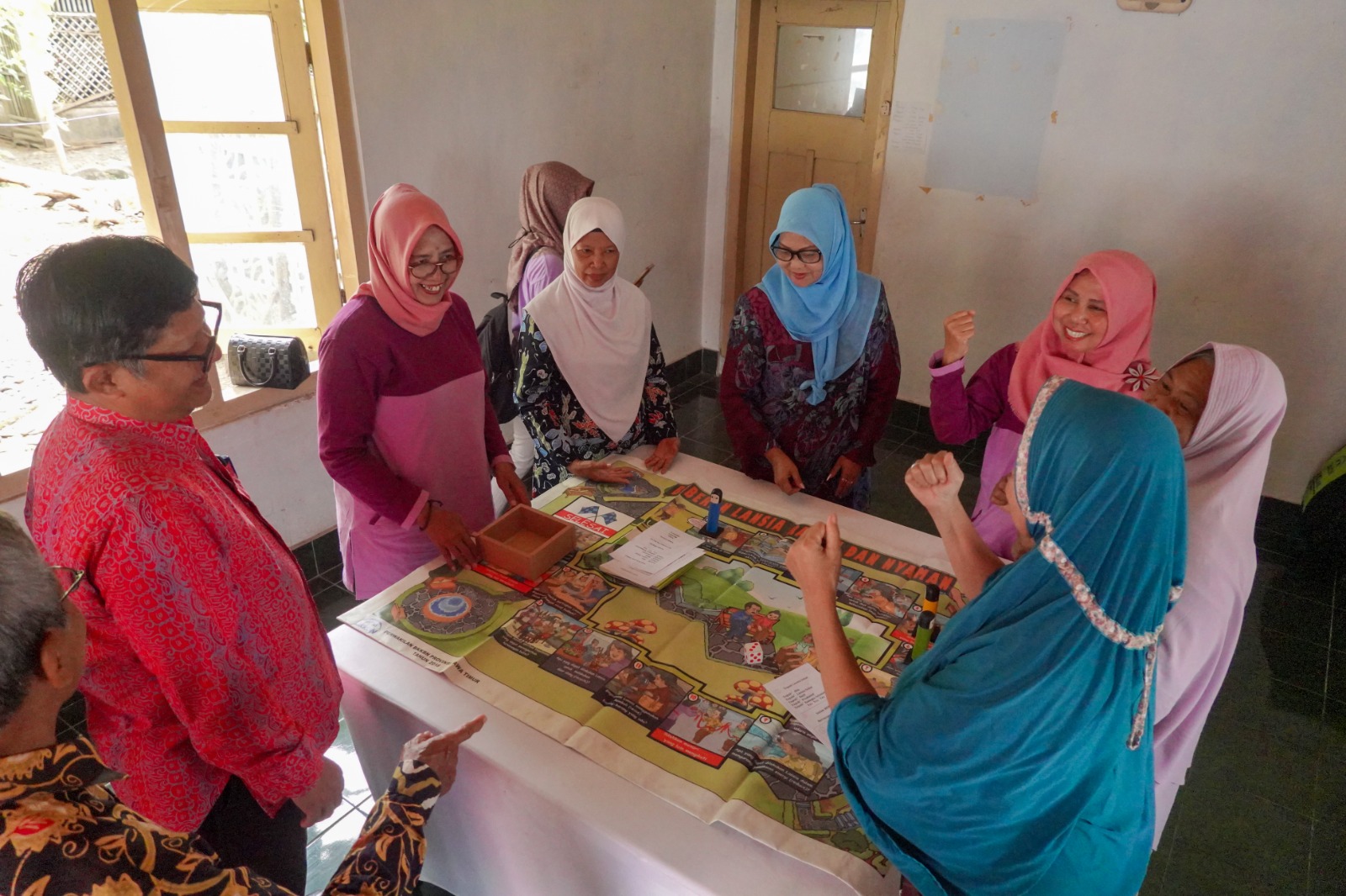 Foto 2 dari 3: Mau Bahagia? Hidup Saja di Kota Madiun. IKH di Kota Madiun Capai 60,52 Lebih Tinggi dari Jawa Timur