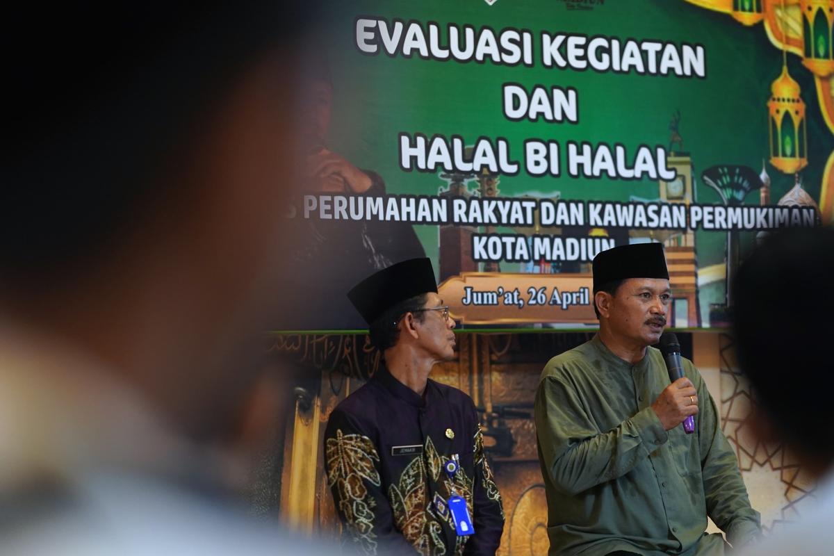 Foto utama berita: Rakor Evaluasi Kegiatan Dinas Perkim, Wali Kota: Perkim Garda Terdepan Dalam Menjaga Wajah Kota