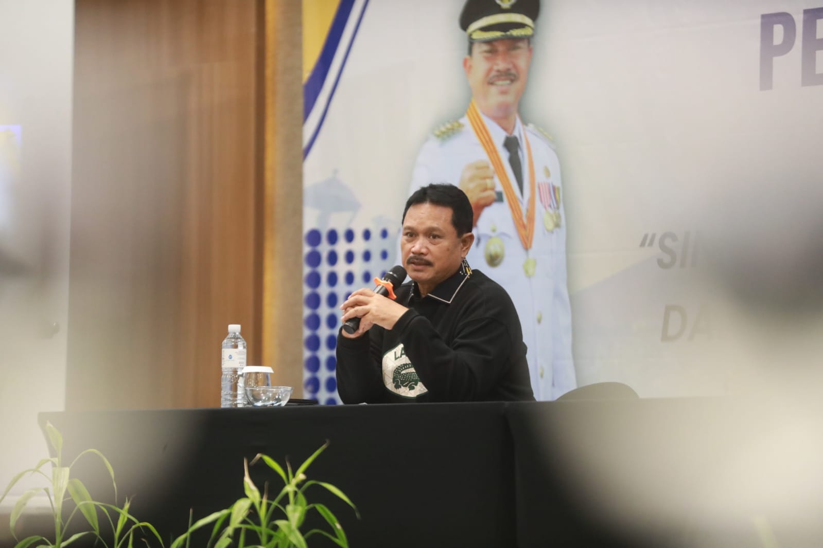 Foto 4 dari 10: Penguatan Kelembagaan DPUPR, Wali Kota Apresiasi Kinerja Seluruh Pegawai