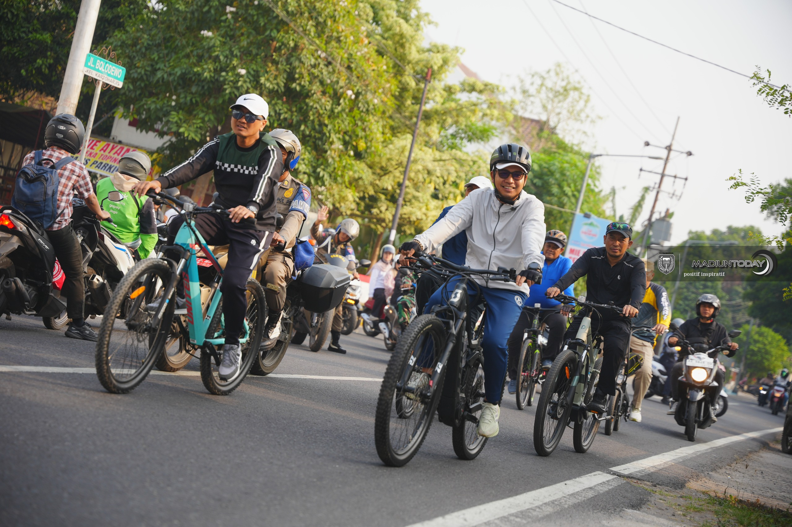 Foto 6 dari 20: Plt Wali Kota Madiun Turun ke Klegen, 8 Titik Bermasalah Langsung Ditindaklanjuti