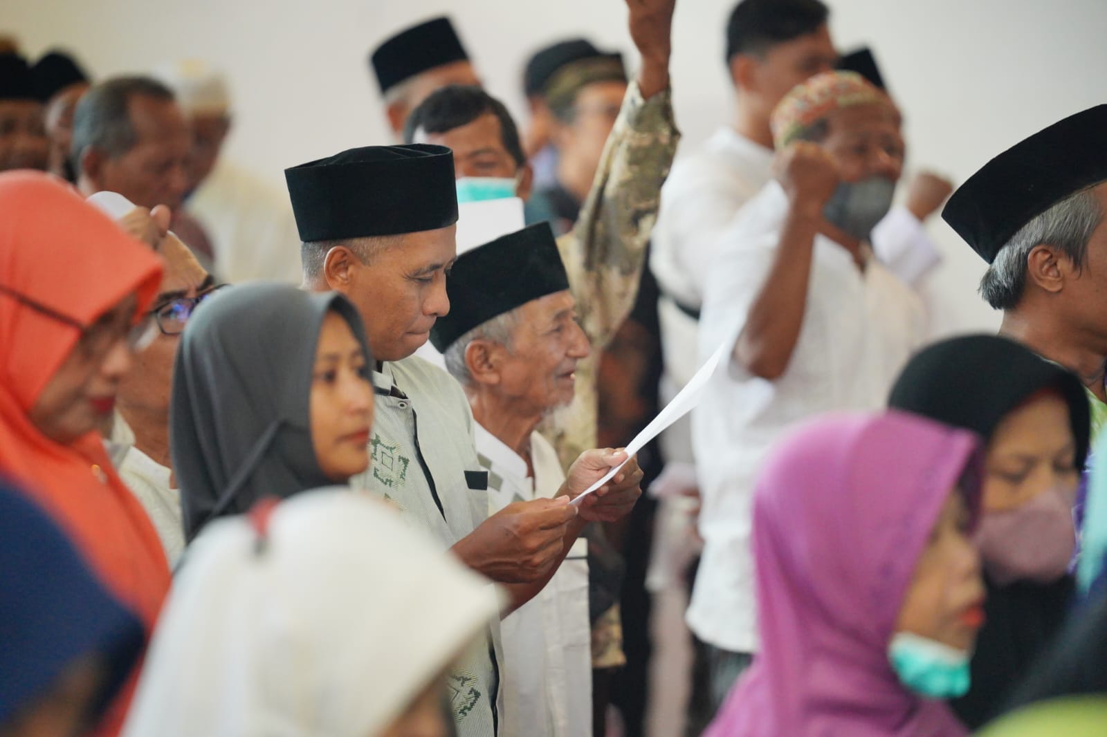 Foto 7 dari 8: Sambut Kedatangan Sinta Nuriyah Wahid, Wali Kota Ajak Masyarakat Teladani Gus Dur