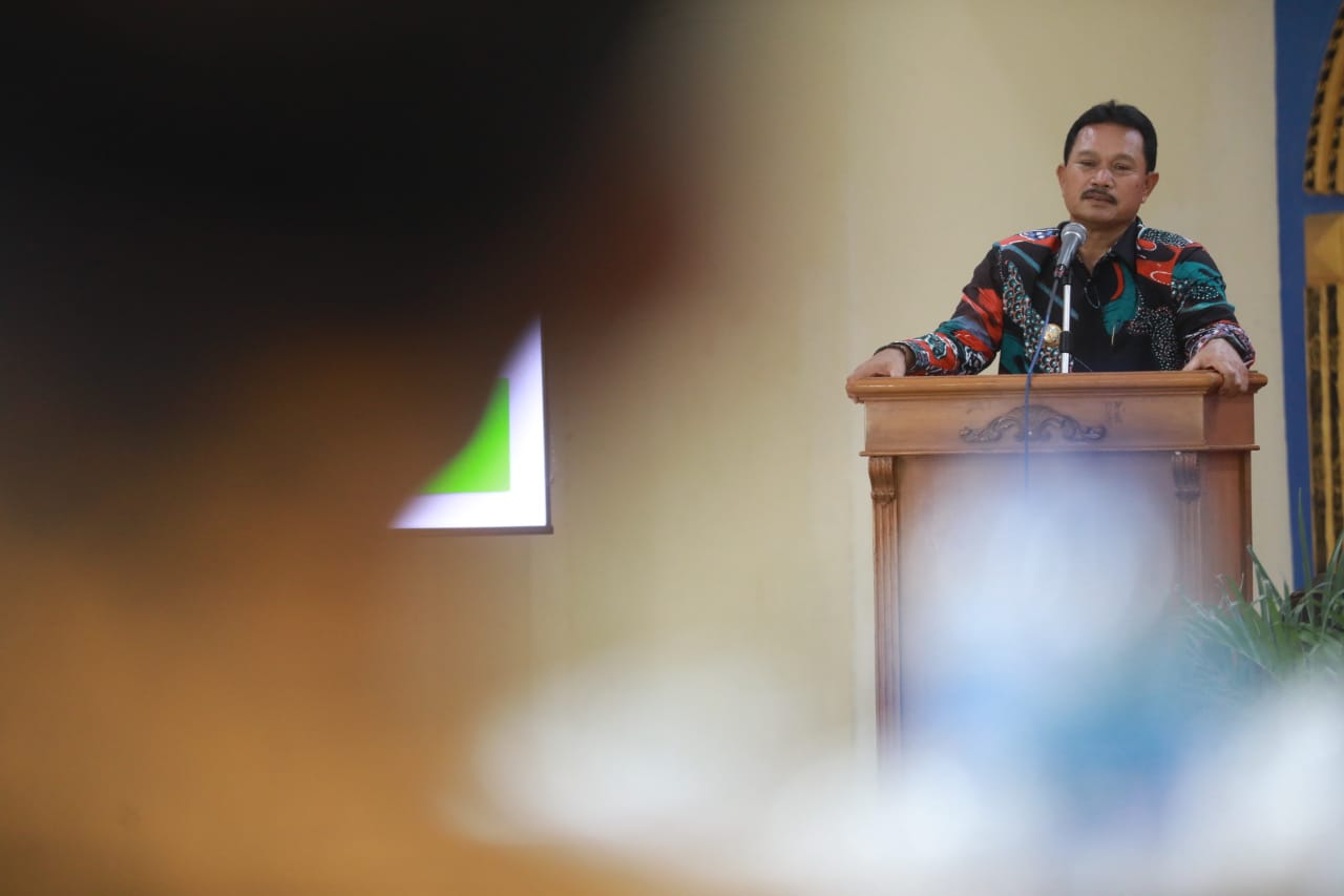 Foto 6 dari 12: Gelar Dialog Kebijakan Pendidikan, Wali Kota Dr.Maidi Harap Seluruh Stakeholder Saling Berkolaborasi