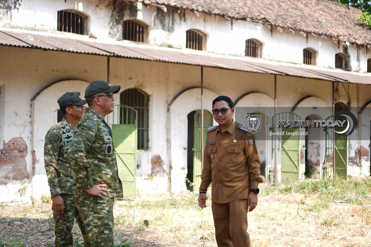 Foto 13 dari 18: Pangdam V/Brawijaya dan Plt Wali Kota Madiun Tinjau RTM, Pemanfaatan Jadi Destinasi Wisata Berlanjut