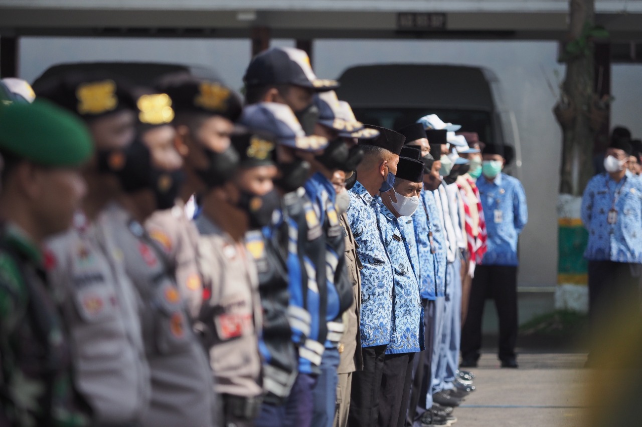 Foto 6 dari 10: Wali Kota Pimpin Upacara Hari Kesaktian Pancasila