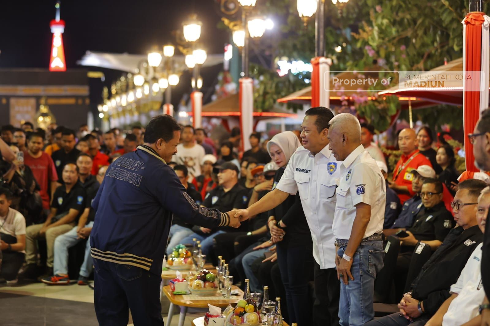 Foto 2 dari 9: Hadiri Gala Dinner IMI, Wali Kota Suguhkan Capaian Pembangunan Kota