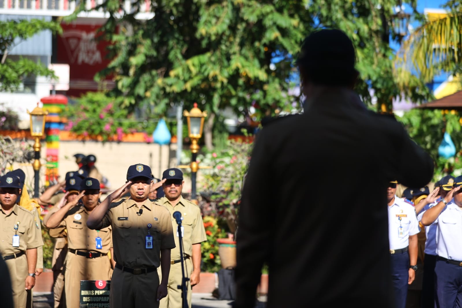 Foto 4 dari 7: Apel dan Beri Pembinaan Bagi Pejabat di Lingkup Pemkot Madiun, Wali Kota Harap Perkuat Sinergi