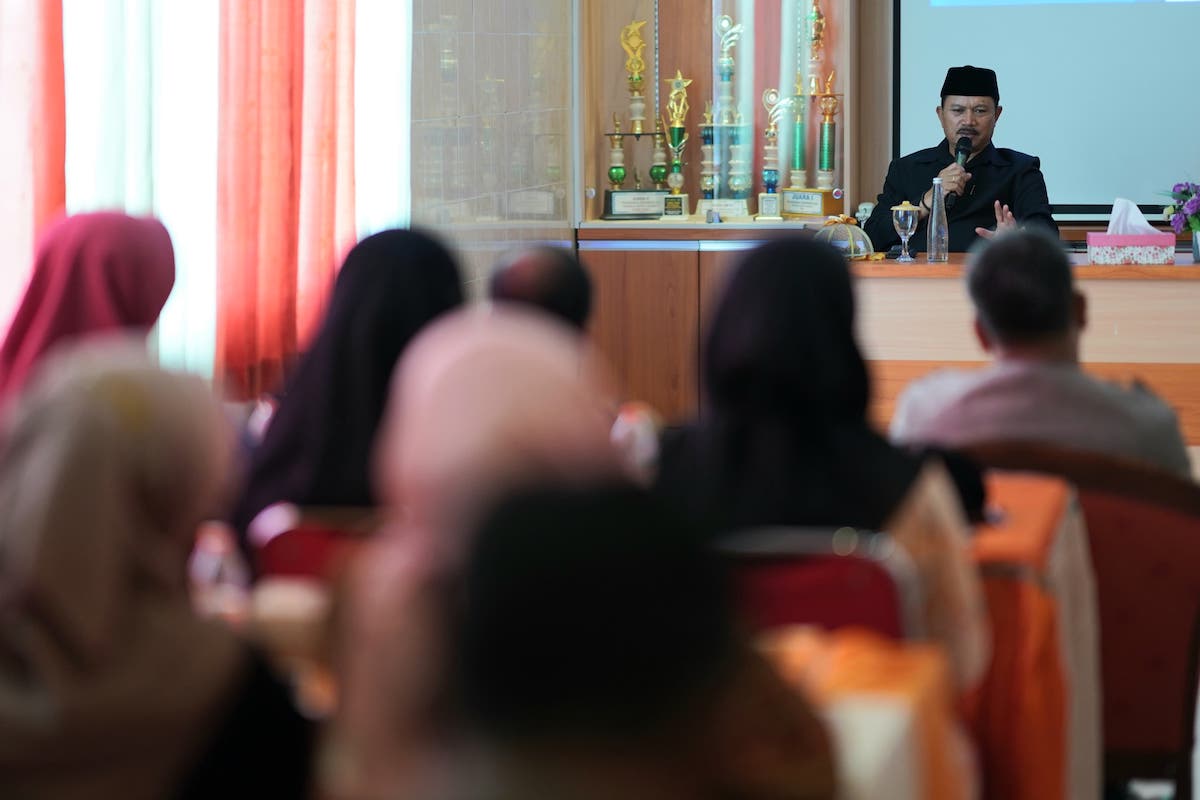 Foto 6 dari 9: Beri Arahan Persiapan Akreditasi di Puskesmas Tawangrejo, Wali Kota Pesan Siapkan dengan Optimal