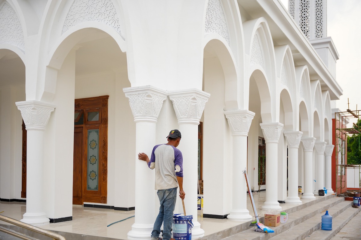 Foto 7 dari 9: Susul Bangunan Asrama, Pembangunan Masjid Pondok Lansia Juga Nyaris Selesai