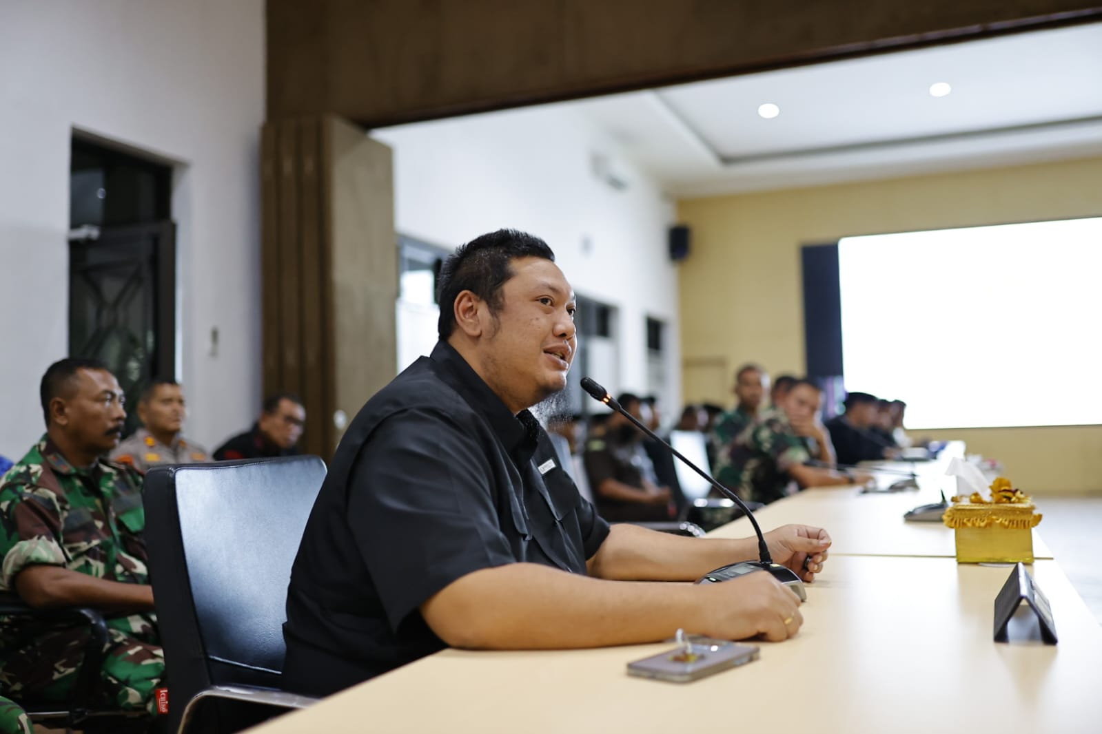 Foto 3 dari 10: Jelang Lebaran, Wali Kota Gelar FGD Bersama Forkopimda