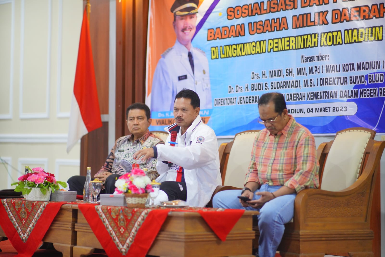 Foto utama berita: Pembinaan BUMD, Wali Kota Ingatkan Nahkoda Perusahaan Adalah Aturan