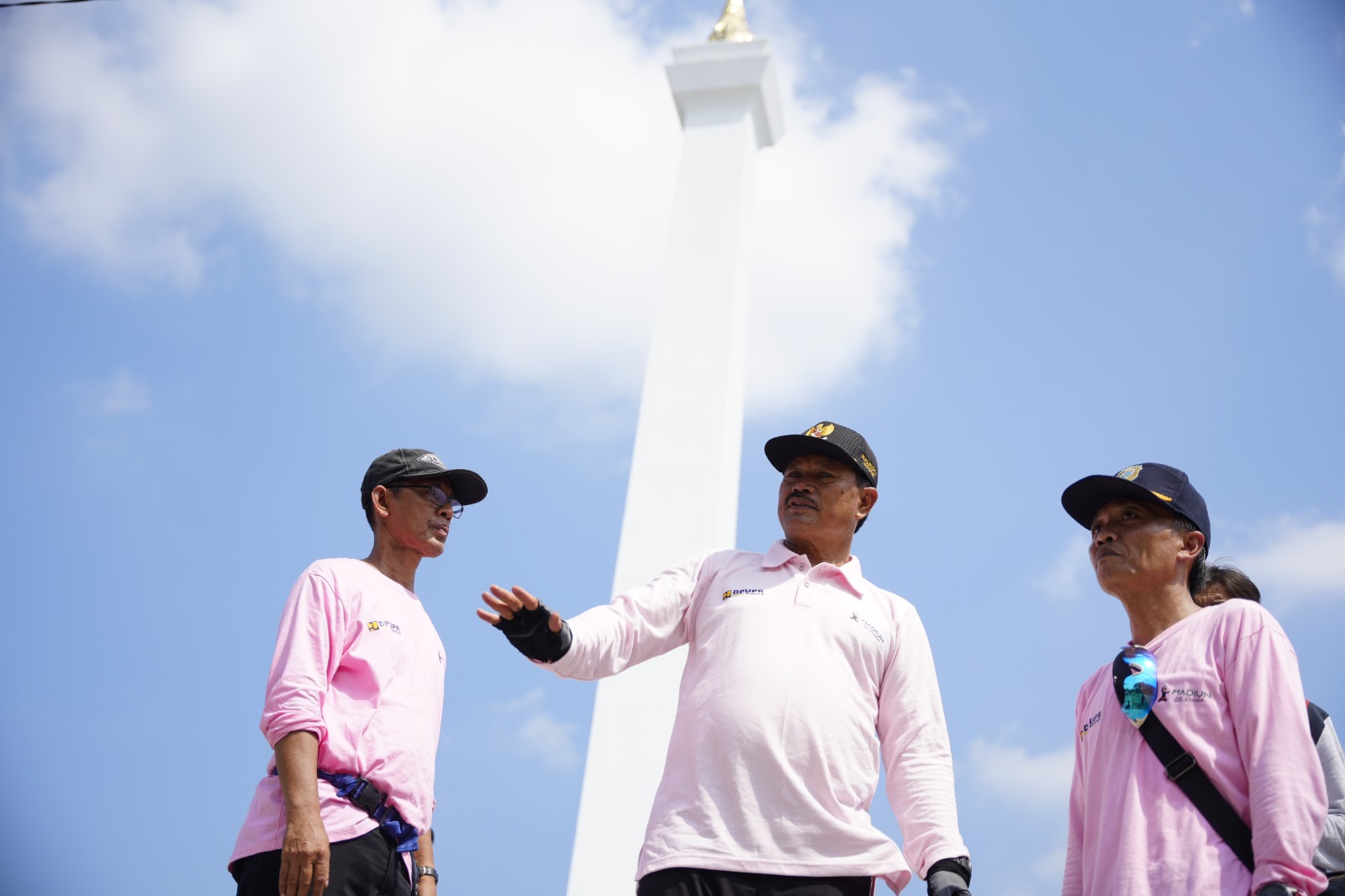 Foto 6 dari 7: Gowes Pagi, Wali Kota Resmikan Sejumlah Proyek Strategis Pemkot Madiun