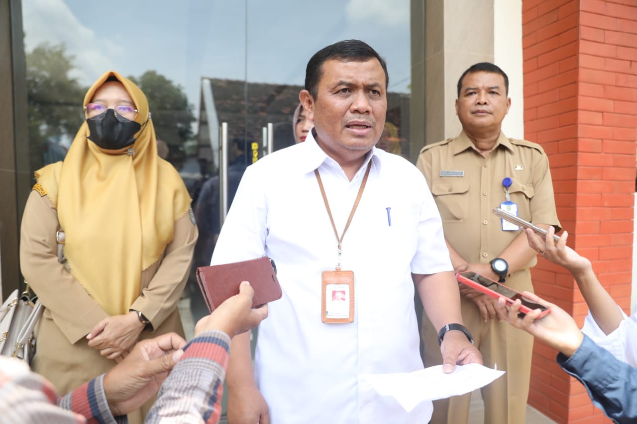 Foto 9 dari 9: Lolos Seleksi, Ratusan Warga Kota Madiun Terima Bantuan Dari Kemensos