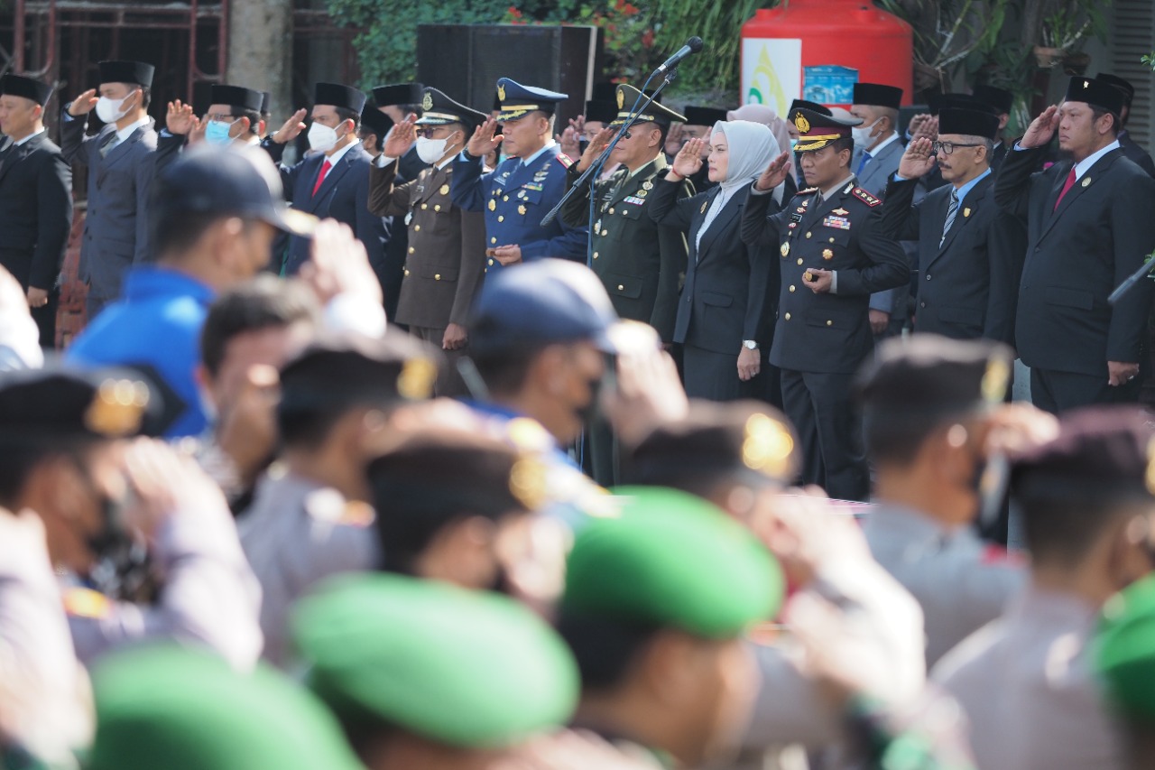 Foto 9 dari 10: Wali Kota Pimpin Upacara Hari Kesaktian Pancasila
