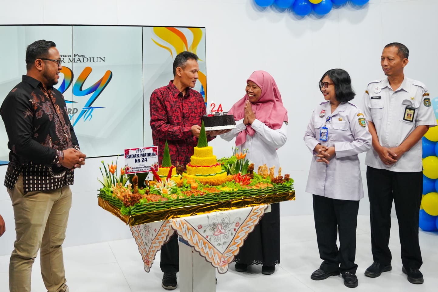 Foto 1 dari 1: HUT ke-24 Radar Madiun, Pemerintah Kota Madiun Beri Kejutan